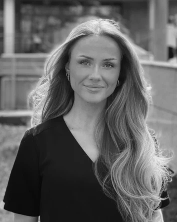 Tannlege Kine-Elisabeth ved Dental Studio